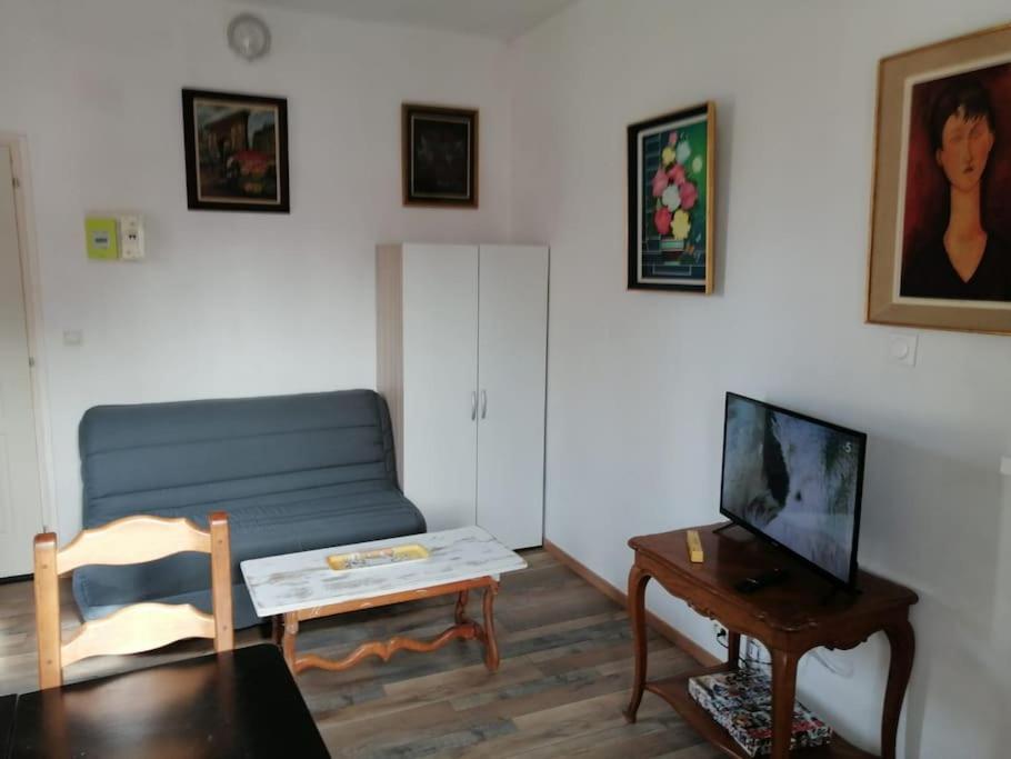 S2 Studio A Courtenay Proche Commerces Exterior photo